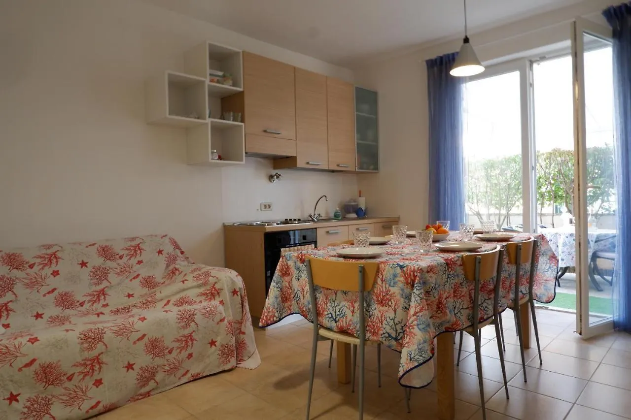 Apartment Mary Banjole